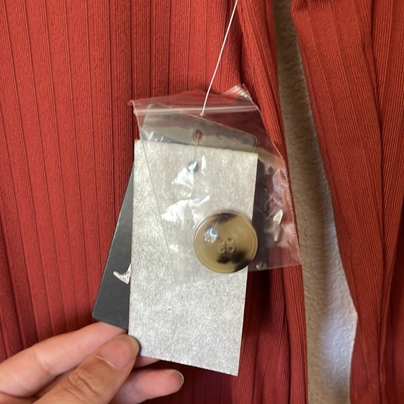 Brick 🧱 Colored NWT Ribbed button down Cardigan Dress Size M - Picture 5 of 8